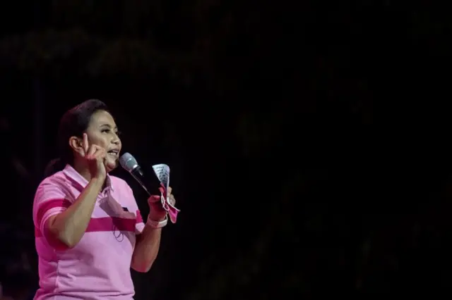 သမ္မတလောင်း Leni Robredo ဟာ သတင်းတု သတင်းမှားတွေရဲ့ သားကောင်ဖြစ်ခဲ့တယ်လို့ဆို