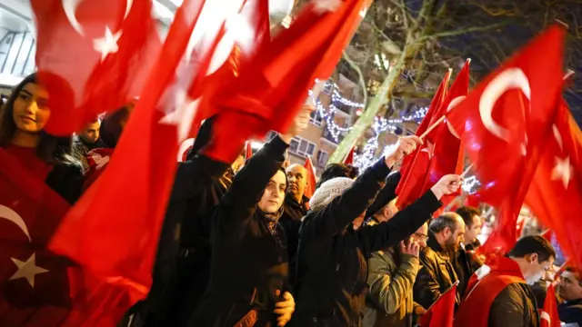 Hollanda'ya yönelik protestolar.