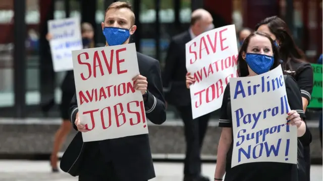 Protesta de trabajadores despedidos en Estados Unidos.