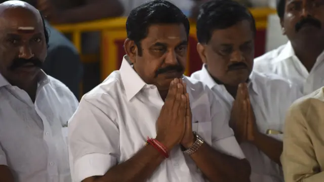 அறநிலையத்துறைக்கு எதிராக இந்து அமைப்பினர் தொடர்ந்து பேசி வருவதையே பழனிசாமியின் பேச்சு உணர்த்துவதாகவும் விமர்சனம் முன்வைக்கப்பட்டது.