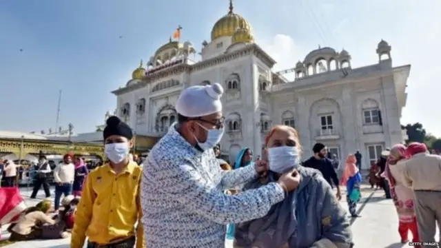 धार्मिक तीर्थस्थळंही ओस पडली आहेत।