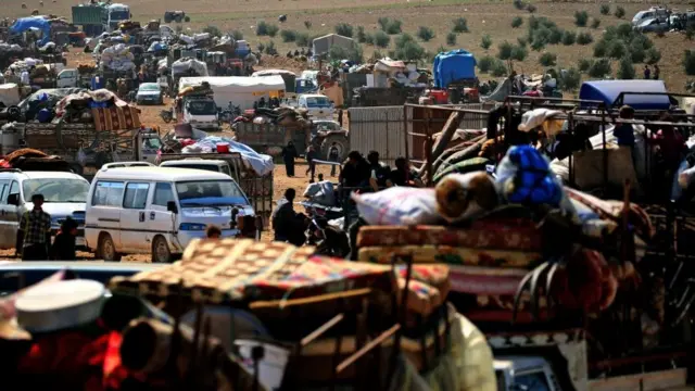 Menbiç'ten kaçan göçmenler