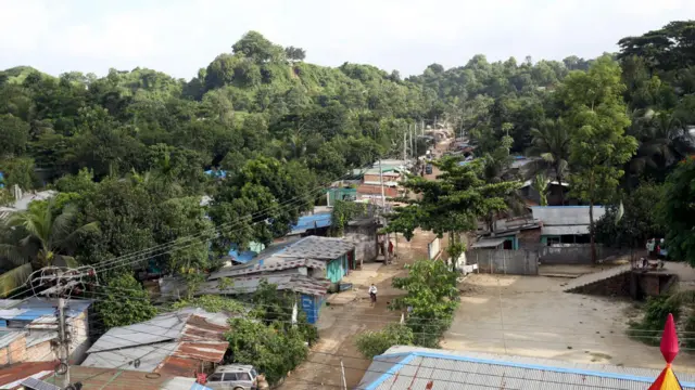 জঙ্গল সলিমপুরের বসতি 