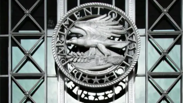 njirimara ngalab Ikpe kwụ ọtọ mba Amerịka