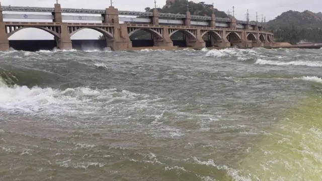 மேட்டூர் அணை