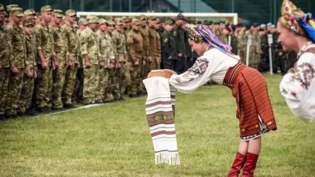 Men anal porno qilishni xohlamayman. Yalangoch yosh semiz ayollarning fotosuratlari