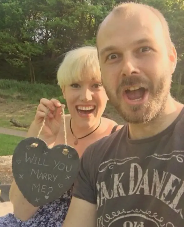 Джемма со своим женихом