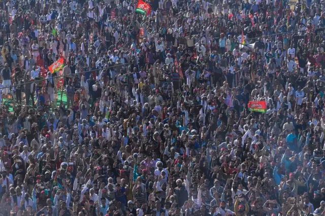 उत्तर प्रदेश उपचुनाव में सपा-बसपा की जीत