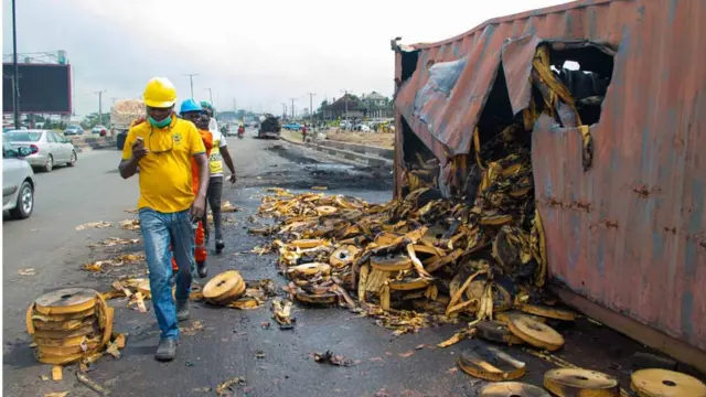 Otedola bridge fire: