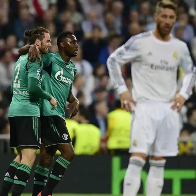 Hogland (levo) proslavlja gol na stadionu Santjago Bernabeu 2014. godine, ali Šalke je taj duel izgubio sa ukupno 9:2 u osmini finala Lige šampiona