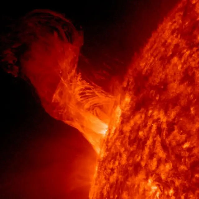 Вспышки на Солнце