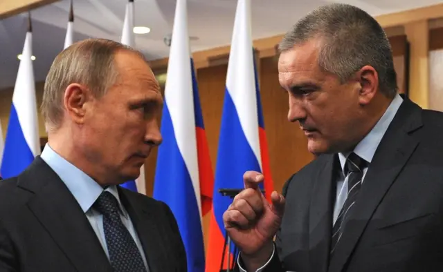 Путін і Аксьонов