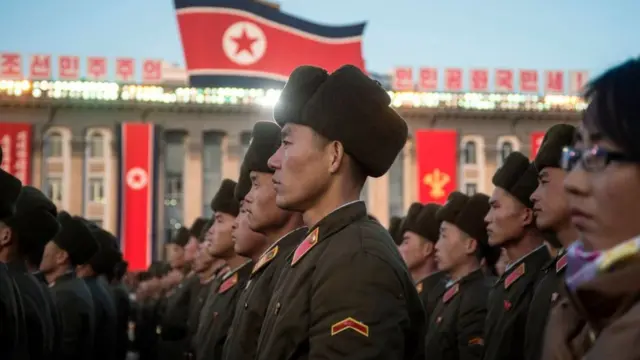 Desfile militar na Coreia do Norte