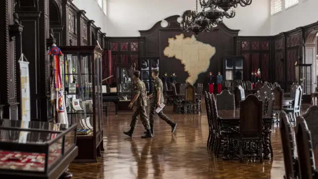 A biblioteca antiga da academia é hoje um museu, mas era usada pelos cadetes até 1988, incluindo os anosganhar dinheiro com betformaçãoganhar dinheiro com betBolsonaro e da maioriaganhar dinheiro com betseus ministros militares