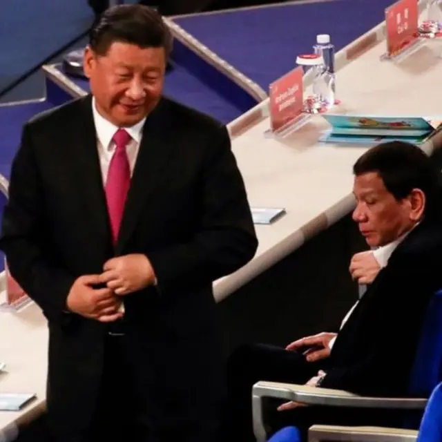 Chủ tịch TQ Tập Cận Bình và Tổng thống Philippines Rodrigo Duterte