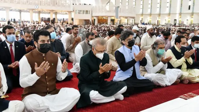 President Dr. Arif Alvi offered Namaz-e-Eid-ul-Azha, at Faisal Mosque, Islamabad.