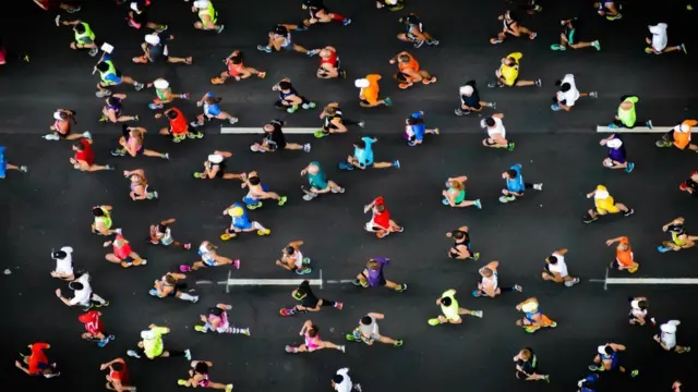 namoota maaratoonii fiigu