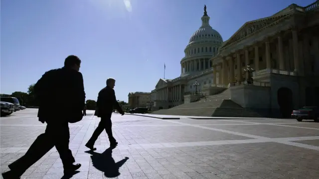 پاسخ نهایی درباره اتهامات ترامپ در نهایت در کنگره روشن خواهد شد