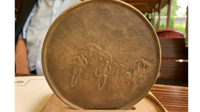 Naličje medalje - biciklisti