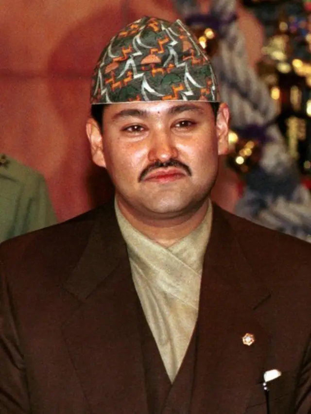 နီပေါလ် ဘုရင် ဒီပင်ဒြာ ဘီယာ ဘီခရမ် ဒိ