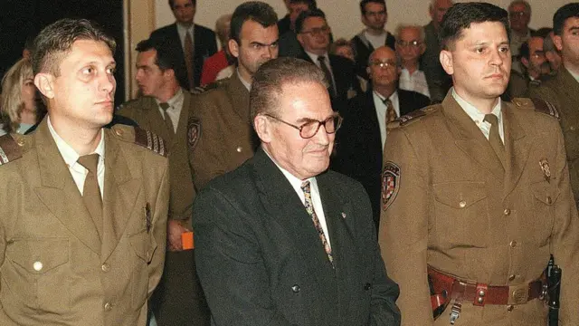 Дінко Шакіч