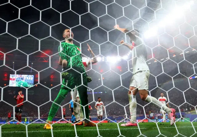 турска, мерт гунок, одбрана Гунока