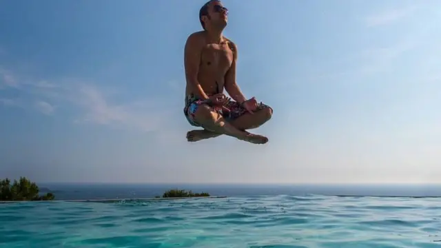 Masturbation: हस्तमैथुन चांगलं की वाईट? हस्तमैथुन केलं नाही तर?