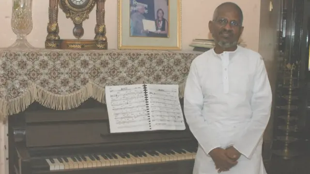 இளையராஜா பாராட்டு விழா வழக்கு