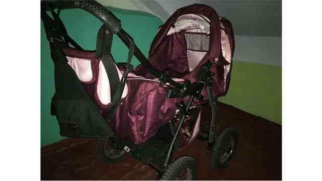 візок, з якого у Києві викрали дитину