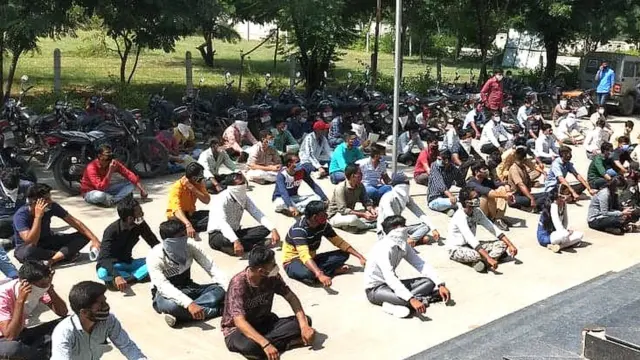 બેરોજગાર વિદ્યાર્થીઓ