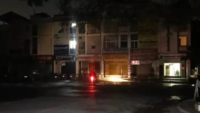 अंधेरे में डूबा चंडीगढ़