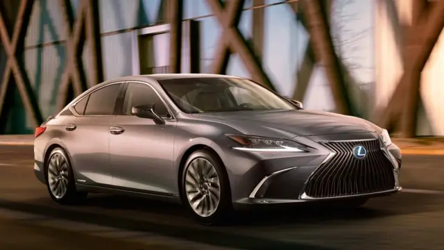 مدل ES سومین مدل پرفروش لکسوس و محبوب‌ترین سدان این شرکت است