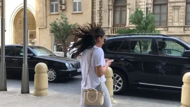 Bakıda güclü külək əsəndə ağaclar niyə qırılır?