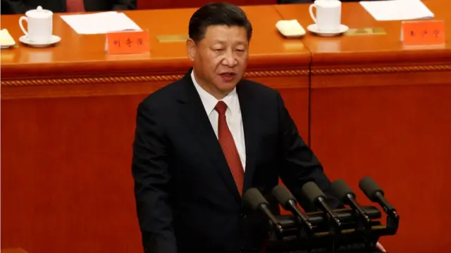 习近平在庆祝中国解放军建军90周年大会上发表演讲。