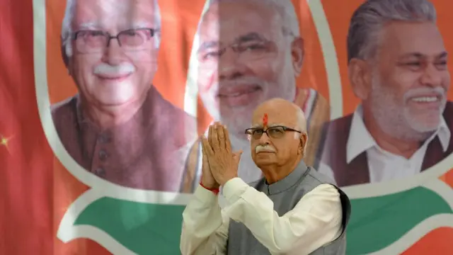 भाजप, अडवाणी, मोदी, वाजपेयी