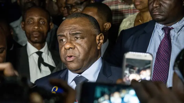Uwahoze ari umukuru w'abarwanyi, Jean Pierre Bemba, ari mu batavuga rumwe na leta bamaze kwiyandikisha mu matora y'umukuru w'igihugu ca Kongo