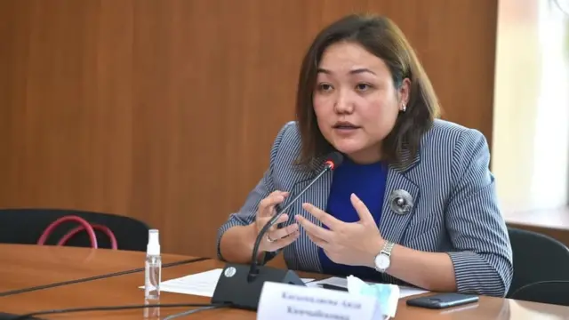 депутат А.Касымалиева