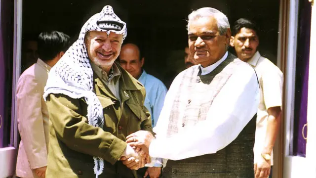 यासर आराफ़ात और अटल बिहार वाजपेयी