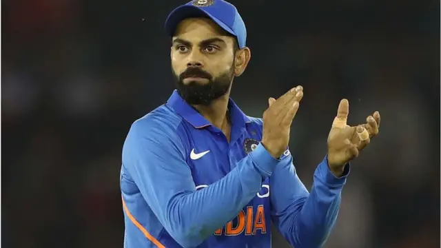 ధోనీ కోహ్లీ