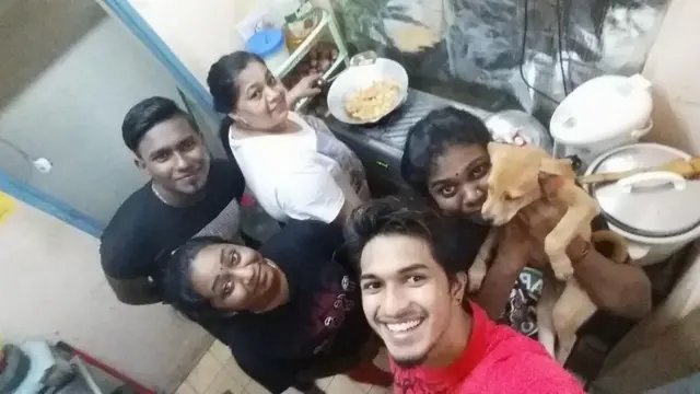 அவரது குடும்பத்தார்