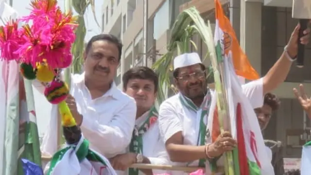 जयंत पाटील आणि राजू शेट्टी