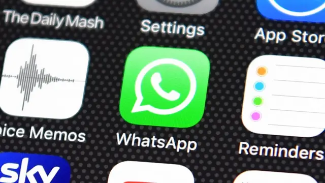 গুড মর্নিং মেসেজ পাঠানোর চল বেড়েছে হোয়াটসঅ্যাপের সুবাদে