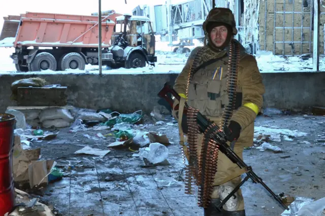 Руслан Боровик в новому терміналі ДАПу