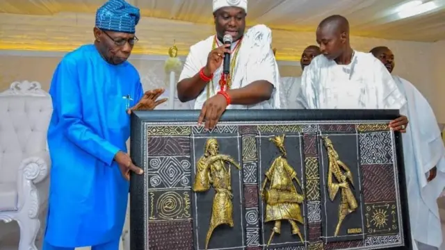 Olusegun Obasanjo ati Ooni Ogunwusi