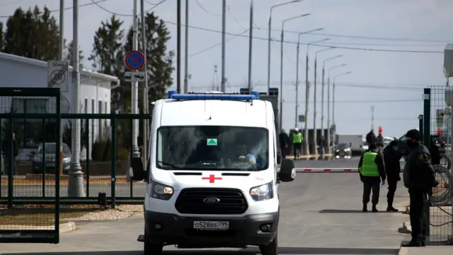 Мигранттардын көбү "Тез жардам" чакыргандан коркушат