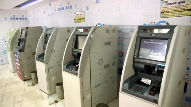 ஏடிஎம் எந்திரம் - கோப்புப் படம்