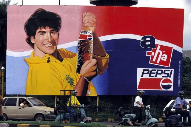 કૅમ્પા કોલા