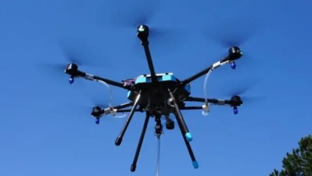 بعض الشركات تستخدم الطائرات بدون طيار للتطهير والتعقيم في المساحات الكبيرة