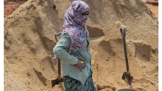 பிஎம் வீடு கட்டும் திட்டம்