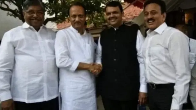 पवार फडणवीस